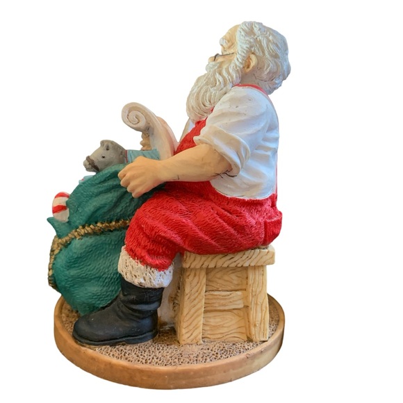 Vintage 1993 Santa Claus Saint Nicholas Christmas List Statue - Picture 5 of 11
